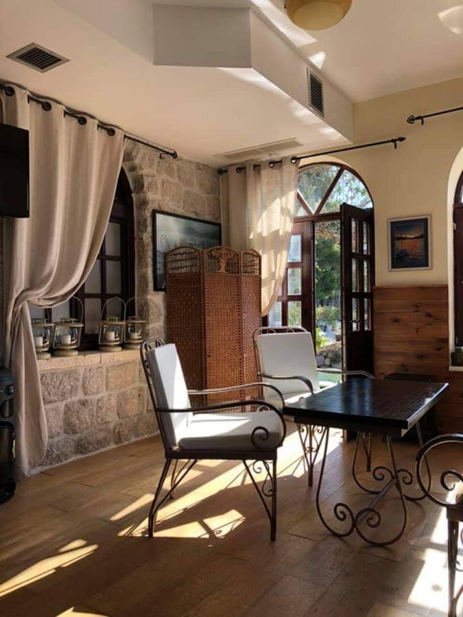 Hotel Carrubba Donja Lastva Εξωτερικό φωτογραφία